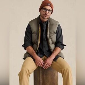 New with tags Eddie Bauer originals reissue 
Down Tan Puffer Vest size large